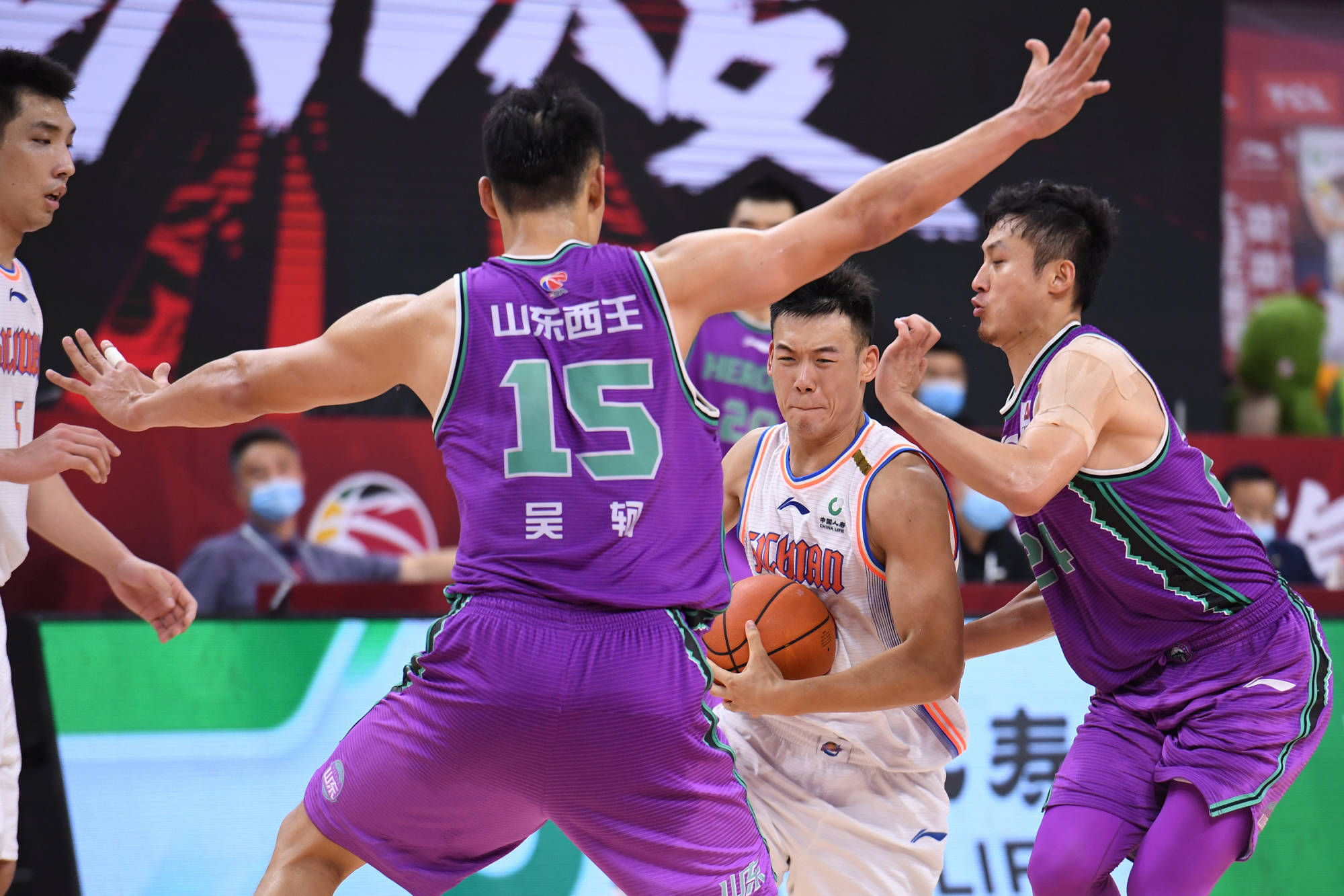 九游网页版登录入口-德国杯今晨走向成谜，山东男篮单刀错失，压力陡增，赛程密集仍需轮换(德国杯所有赛程表)