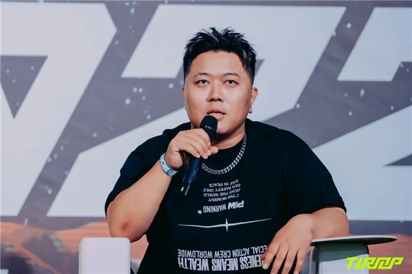 波尔图训练开放日;赛后临场应变引欢呼;欧超杯在即;赛程密集仍需轮换的简单介绍 波尔图训练开放日;赛后临场应变引欢呼;欧超杯在即;赛程密集仍需轮换的简单介绍